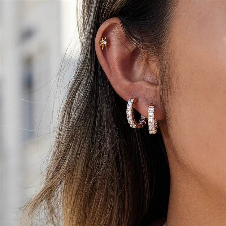 Shiny Cubic Zirconia Huggie Hoop Earrings high quality