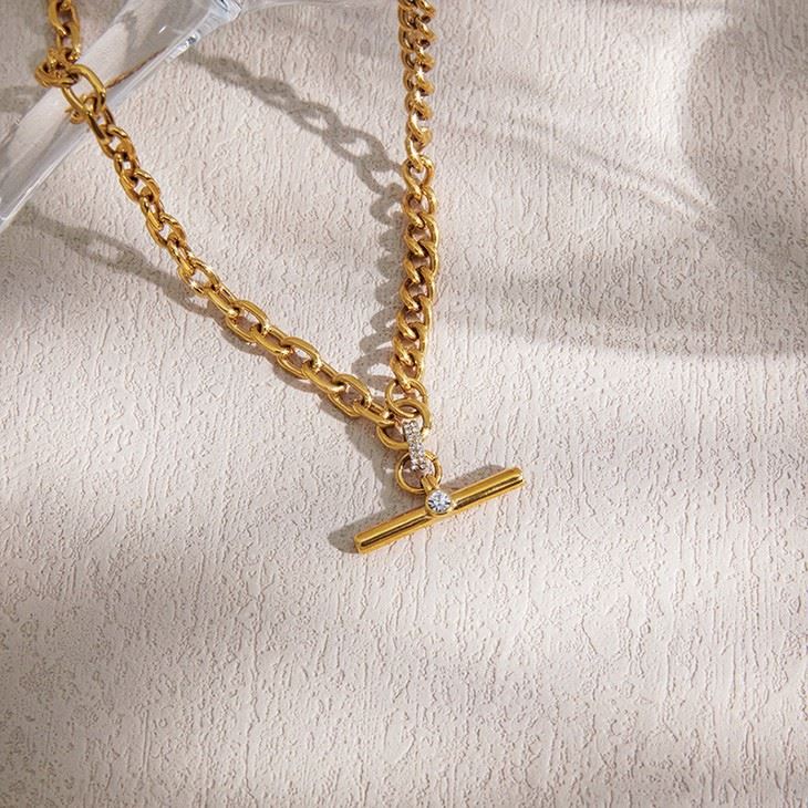 T-Bar Pendant Necklace high quality